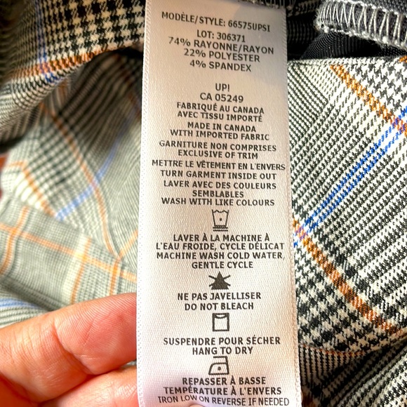 Pull Up Pants - Picture 7 of 7